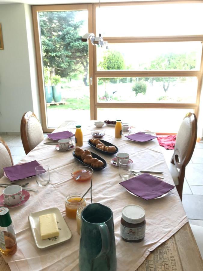 Malataverne La Bergerie Des Amandiers Chambres Et Table D'Hotes מראה חיצוני תמונה