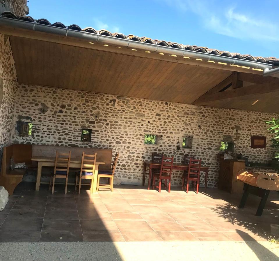 Malataverne La Bergerie Des Amandiers Chambres Et Table D'Hotes מראה חיצוני תמונה