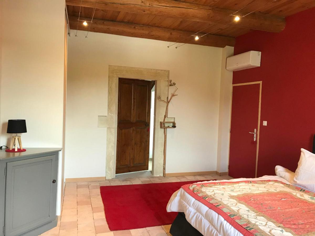 Malataverne La Bergerie Des Amandiers Chambres Et Table D'Hotes מראה חיצוני תמונה